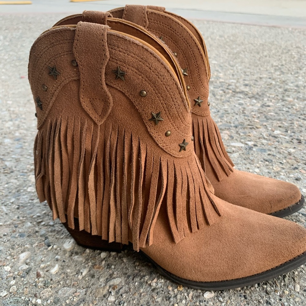 Very Volatile Brown cowboy boots